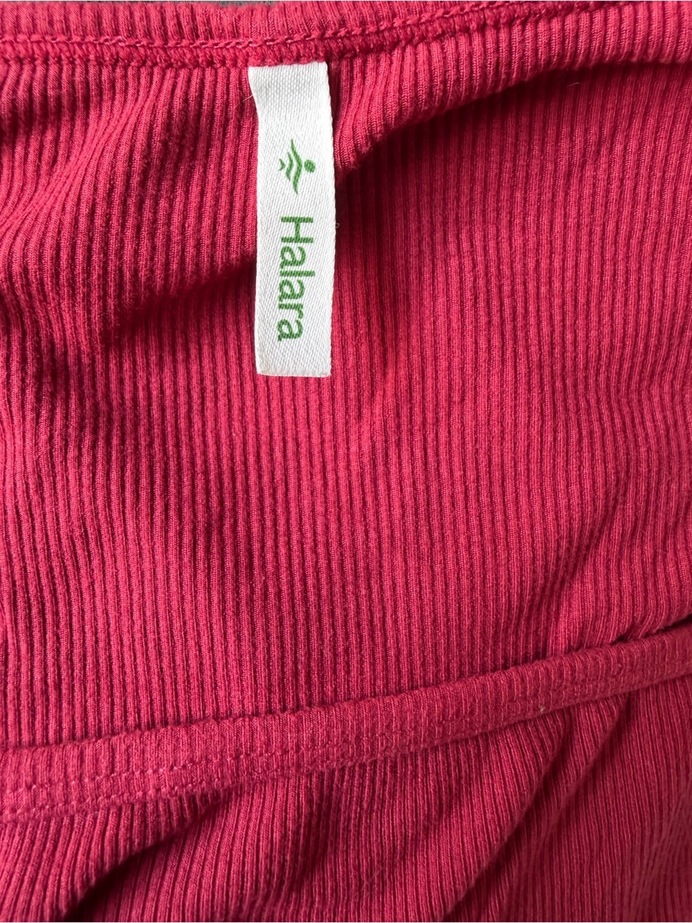 HALARA Ribbed Square Neck Longsleeve Bodysuit in Deep Raspberry M - Picture 4 of 5